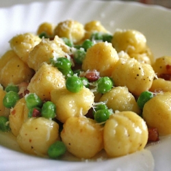 Gnocchi w/ Peas & Pancetta