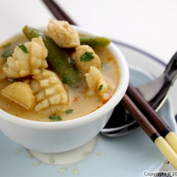 Spicy and Sour Soup with Seafood