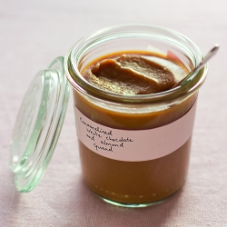 Caramelised White Chocolate Spread