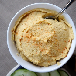 Homemade Hummus