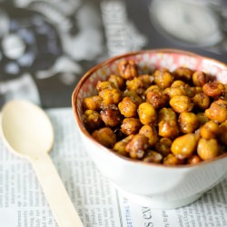 Sweet Cinnamon Roasted Chickpeas