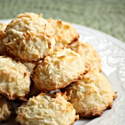 Coconut and Lime Macaroons