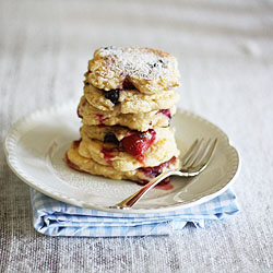 Berry Buttermilk Pikelets