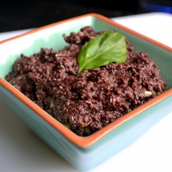 Roasted Garlic Olive Tapenade