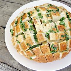 Bloomin’ Onion Bread