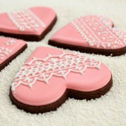 Pretty Lace Valentine’s Cookies