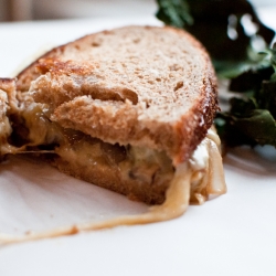 Mushroom and Swiss Melt with Figs