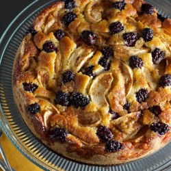 Apple-Blackberry Cake