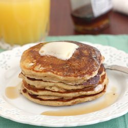 Oatmeal Cookie Pancakes