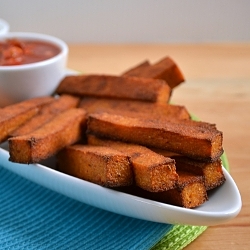 Baked Chili Cheese Polenta Fries