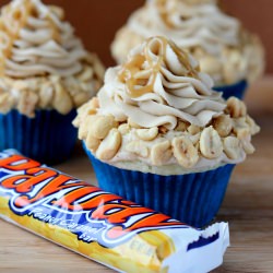 Salted Caramel PayDay Cupcakes