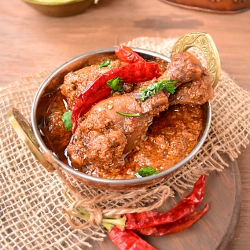 Kolhapuri Sukka Chicken