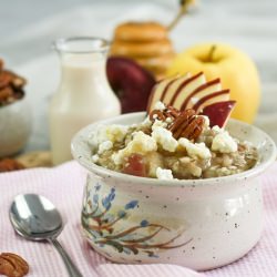 Apple, Raisin & Goat Cheese Oatmeal