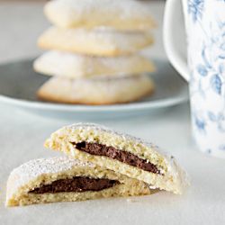 Nutella Pillow Cookies