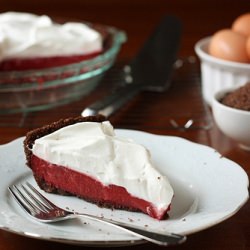 Red Velvet Pudding Pie