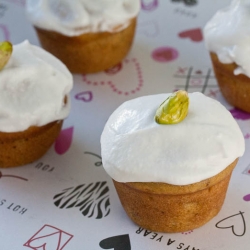 Rose & Pistachio Cupcakes