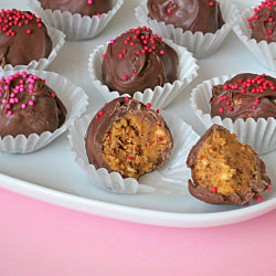 Peanut Butter Pretzel Truffles