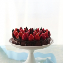 Double Chocolate Valentine Cake