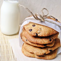 Giant Chocolate Chip Cookies