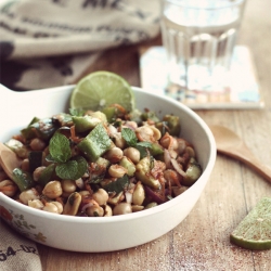 Chickpea Bhel Salad