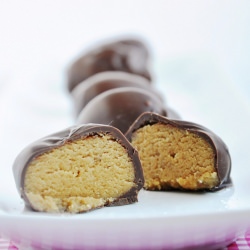 Peanut Butter Cookie Dough Truffles