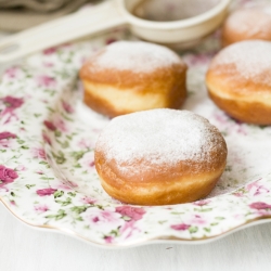 Croatian Jelly Doughnuts