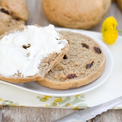 Cinnamon Raisin Bagels