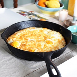 Baked Eggs with Crispy Hash Brown Crust