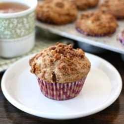 Apple Cinnamon Crumb Muffins