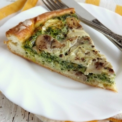 Pie w/ Spinach & Mushrooms