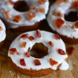 Maple Bacon Cake Doughnuts