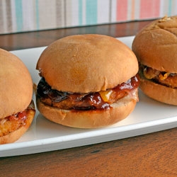 5 Minute Crispy Chicken Sliders