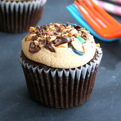 Dark Chocolate PB Cupcakes