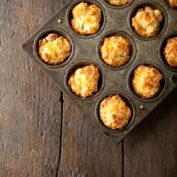 Cheddar Garlic Biscuits