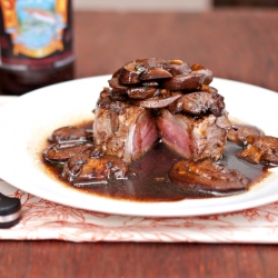 Steak w/ Mushroom Sauce