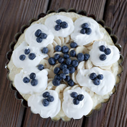 Banana Blueberry Cream Pie