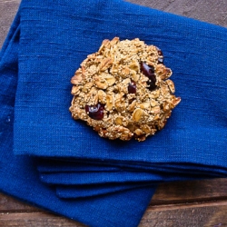 Amaranth Macadamia Protein Cookies