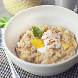 Peach Pie Oatmeal