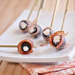 Prosciutto Wrapped Olives