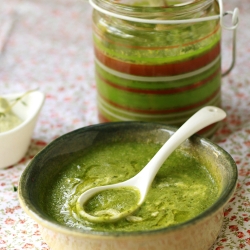 Broccoli & Pea Soup with Sour Cream