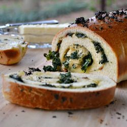 Kale Chip Egg Bread