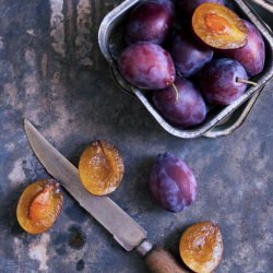 German Sugar Plum Cake