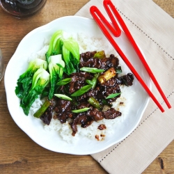 Stir-Fry Beef with Scallions