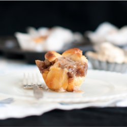 Apple Pull-Apart Bread