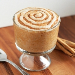 Cinnamon Roll Mug Cake