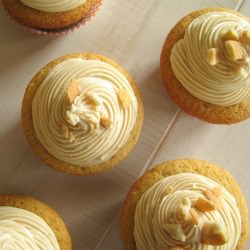 Cupcakes w/ Biscoff Buttercream