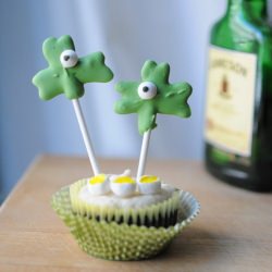 Boozy Irish Cupcakes