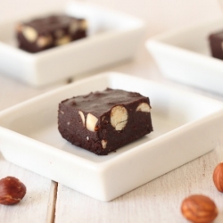 Healthy Chocolate Hazelnut Fudge