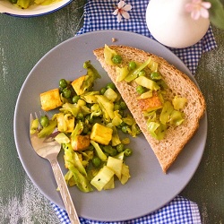 Bandhakopi Torkari/Cabbage Stir Fry