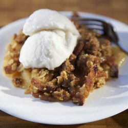 Maple, Bacon, and Apple Crisp